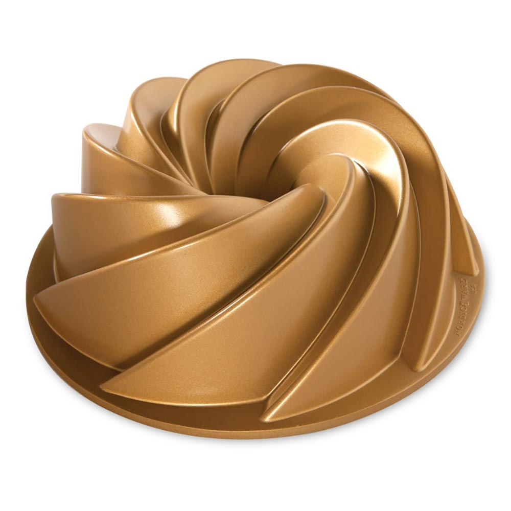 American Made Nordicware Cast 10 Cup Heritage Bundt Pan- Gold Non Stick