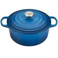 A marseilles/ blue colored 5 - 1/2 Quart Le Creuset Signature Enameled Cast Iron Round French/Dutch Oven