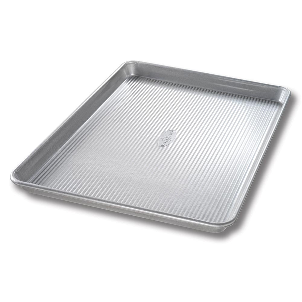American Made USAPan Commercial Weight Non Stick Rectangular Half Sheet Pan - 18in x13in x1in -Our Most Popular Baking Sheet!!
