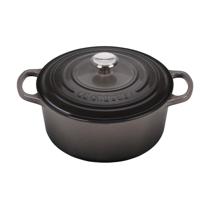 Le Creuset 3 1/2 Qt. Signature Round Dutch Oven w/Stainless Steel Knob –  Chef's Arsenal